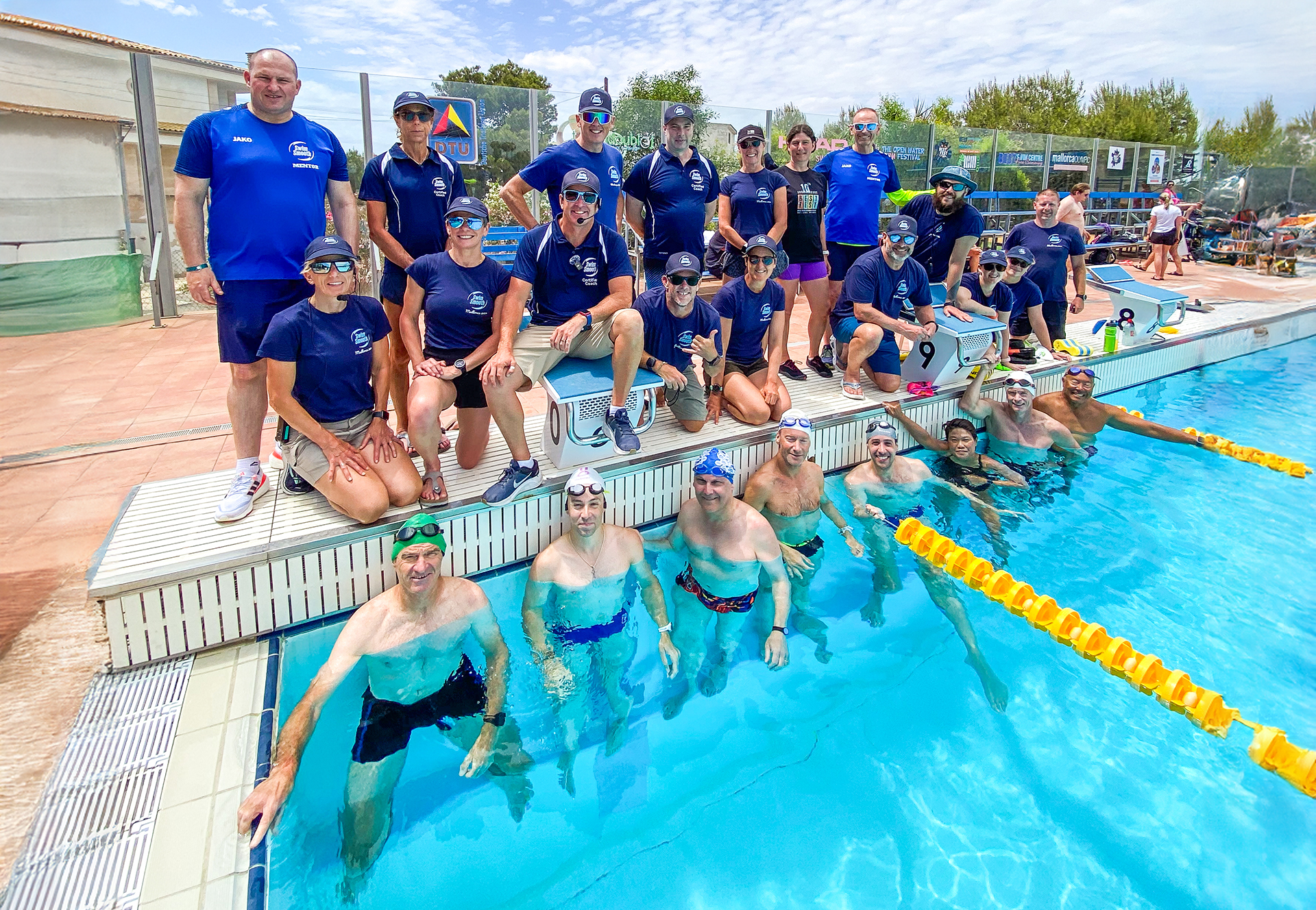Swim Smooth coaches and swimmers